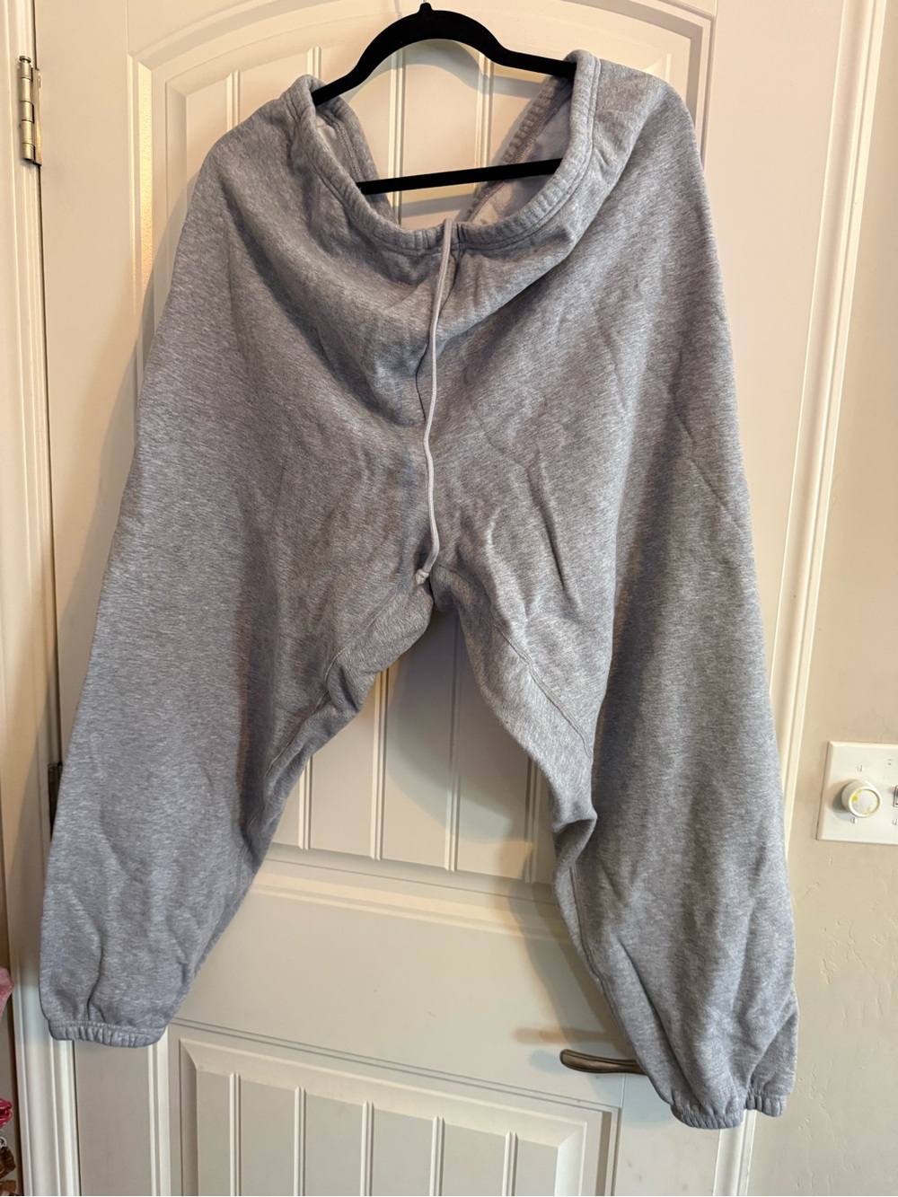 SKIMS Heather Gray Sweat Joggers